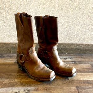FRYE’s western /motorcycle boots. Great shape, no tears,